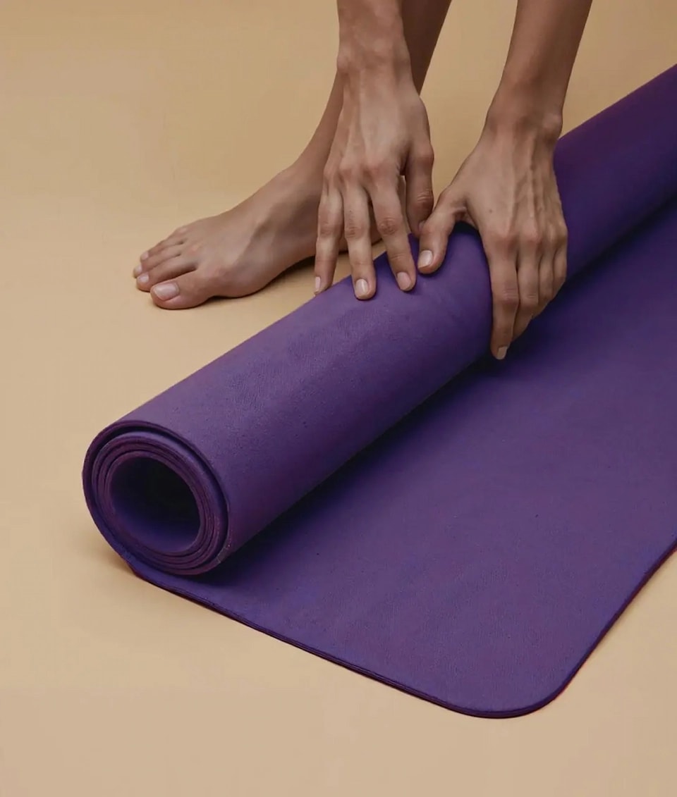 kosmo.ulm Yoga Studio Ulm - Aerial Yoga, Stretching und Mobility Kurse in modernem Ambiente